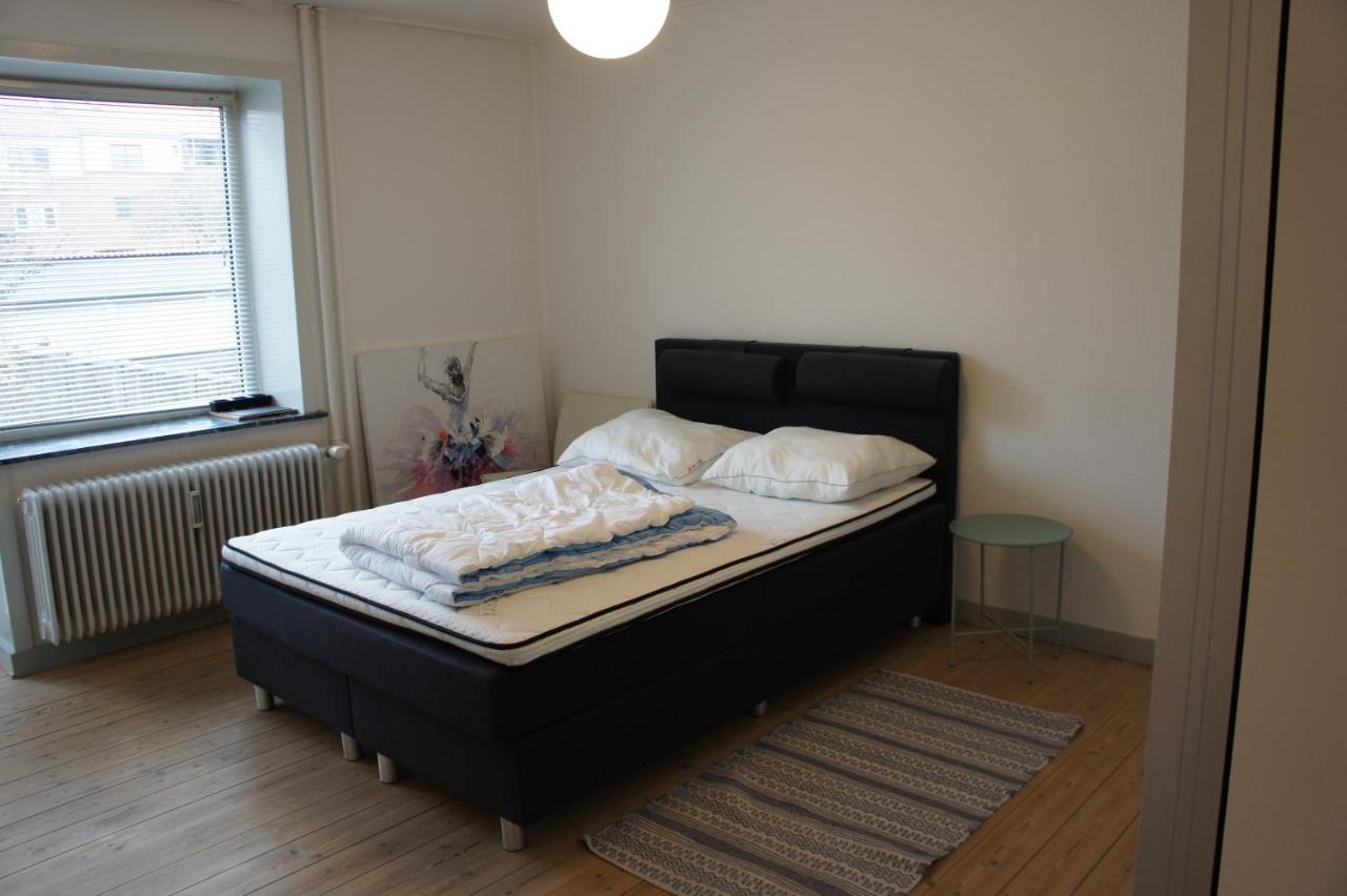 107 Skjoldsgade Id 193 Apartamento Esbjerg Exterior foto